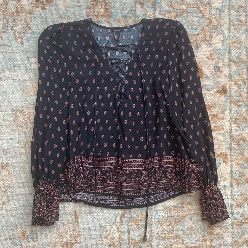 Forever 21 Paisley Lace-up Top Size Small